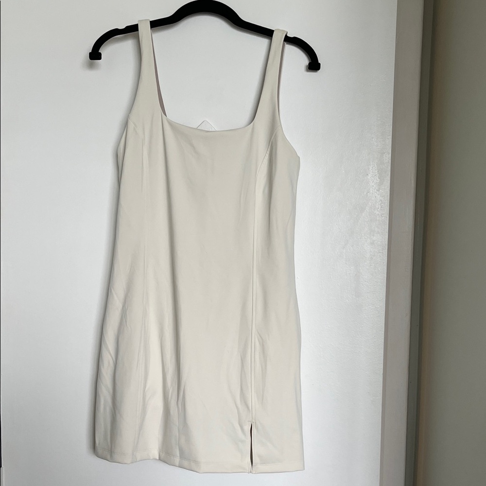 Elegant Cream Sleeveless Dress